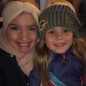 Meet your Posher, Jena